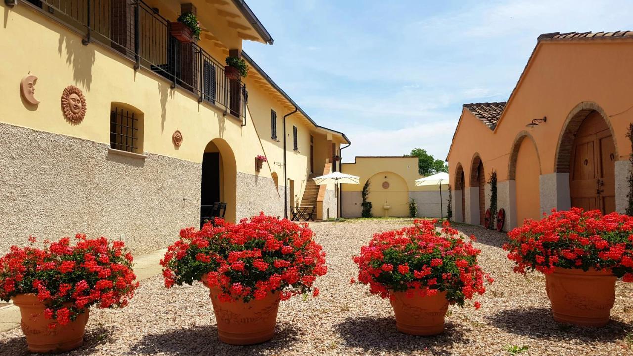 Punta Dei Lecci Villa Рипарбела Екстериор снимка