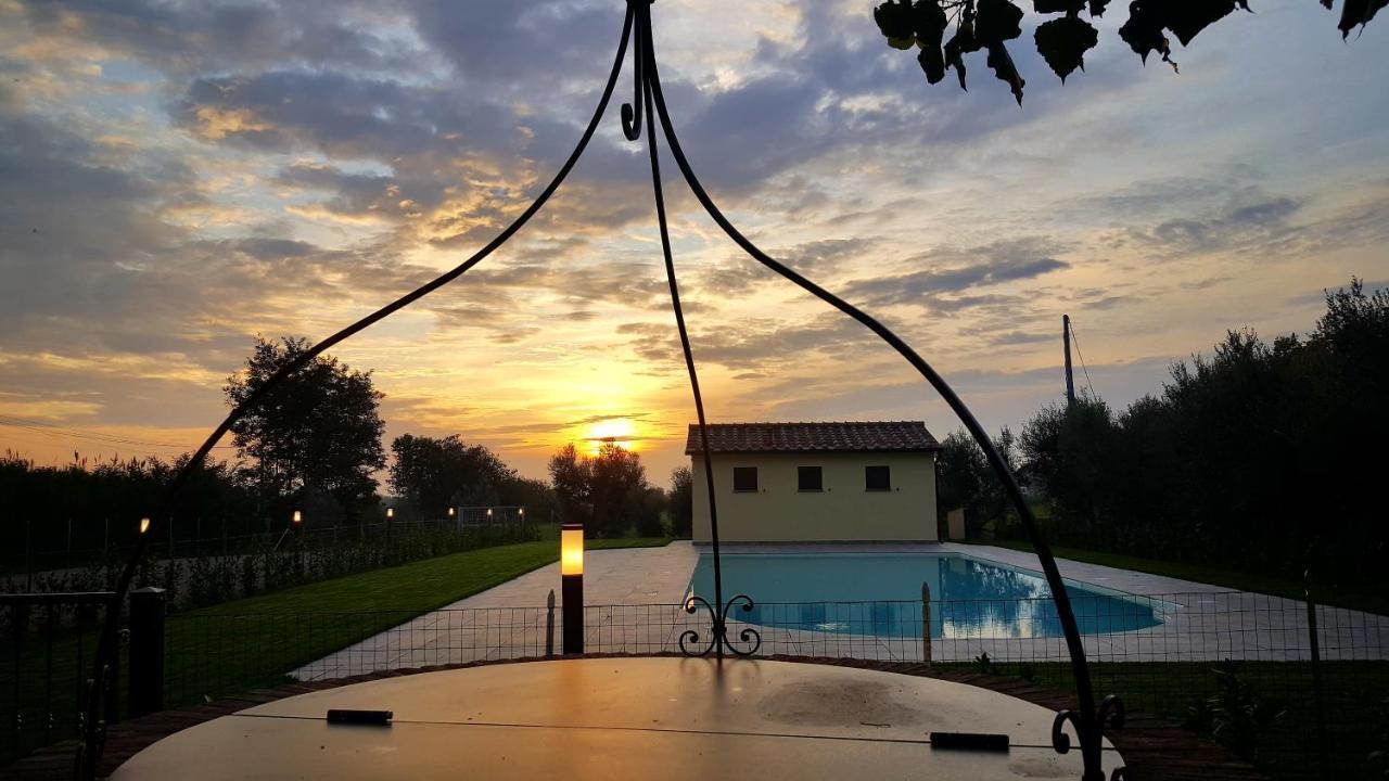 Punta Dei Lecci Villa Рипарбела Екстериор снимка