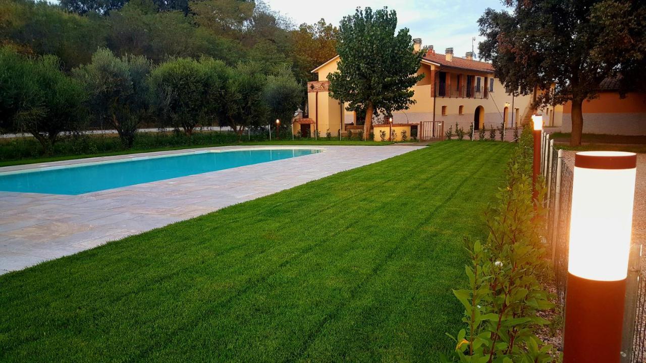 Punta Dei Lecci Villa Рипарбела Екстериор снимка