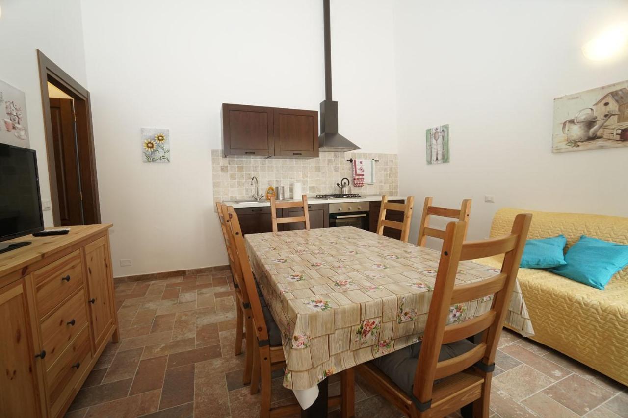 Punta Dei Lecci Villa Рипарбела Екстериор снимка
